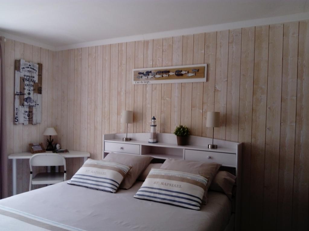 Bed & Breakfast Chez Isabelle Et Guy Trans-en-Provence